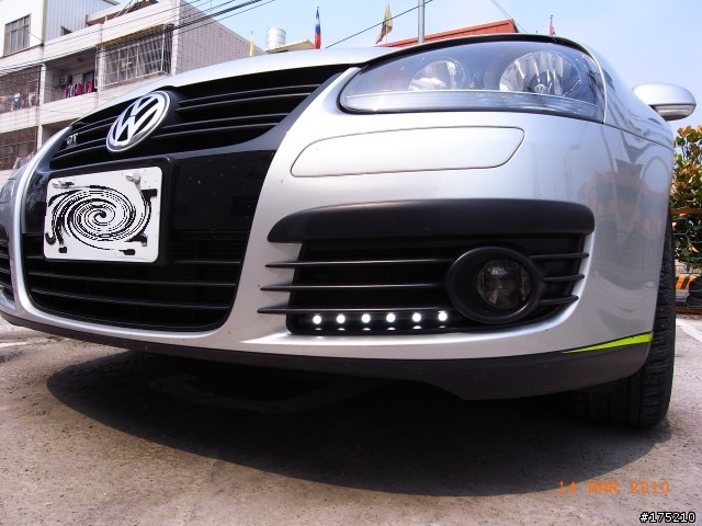 GOLF V 1.4TSI ...DIY LED DRL