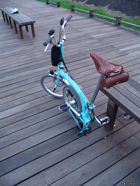 慵懶、優雅、樂活的英倫時尚...BROMPTON