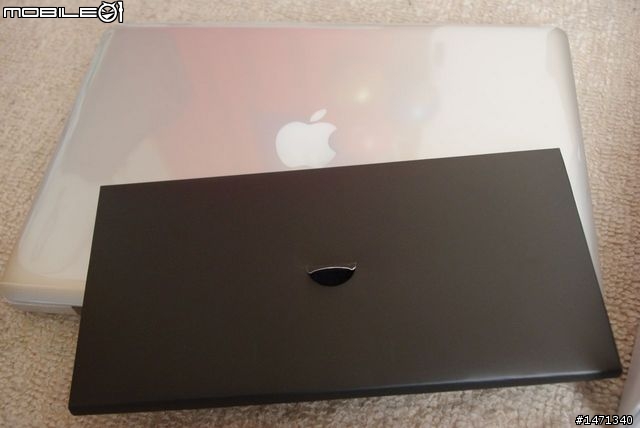 [開箱]New MacBook Pro 13" 2.4GHz 開箱（另有ipod touch 8g）最終完成版