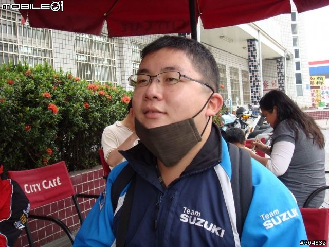 [遊記]遲來的遊記-2010.4.3~4-墾丁愛派網比基尼派電音派對(圖超多)