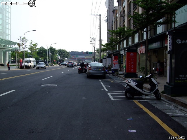 台北有錢沒地方停車,我可是有位置我也不停勒,,怎樣