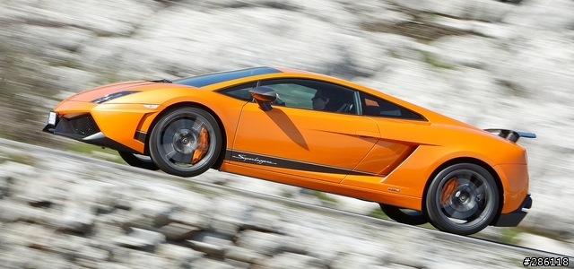 輕量小牛 Gallardo LP570-4 SL 到港，5/11 正式上市