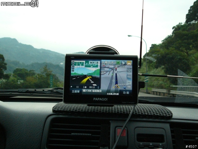 [新機實測]Papago V600實測
