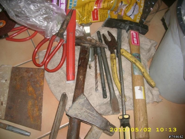 樓梯面牆壁壁癌DIY之現在完成式