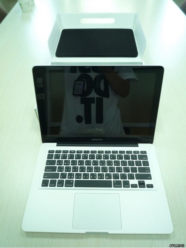 New MacBook Pro 13開箱文之開到不想開XD
