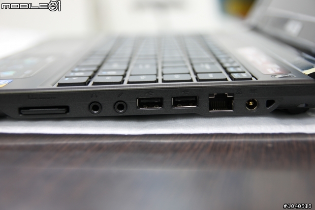 極具商務味的ASUS UL30JT簡單開箱