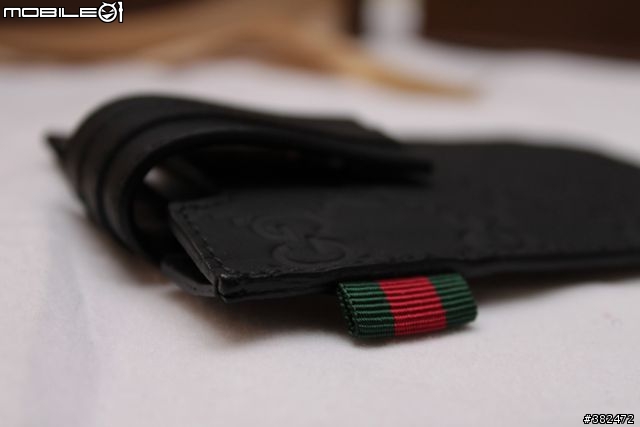[開箱分享] Gucci 2010 iphone 最新手機皮套 頭暈暈腳軟軟 衝動入手開箱