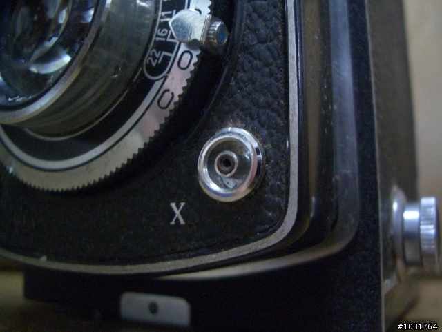 遲了約45年的開箱文  YASHICA-A