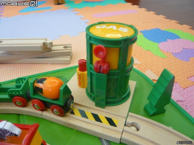 [開箱] 來自瑞典的 BRIO 小火車
