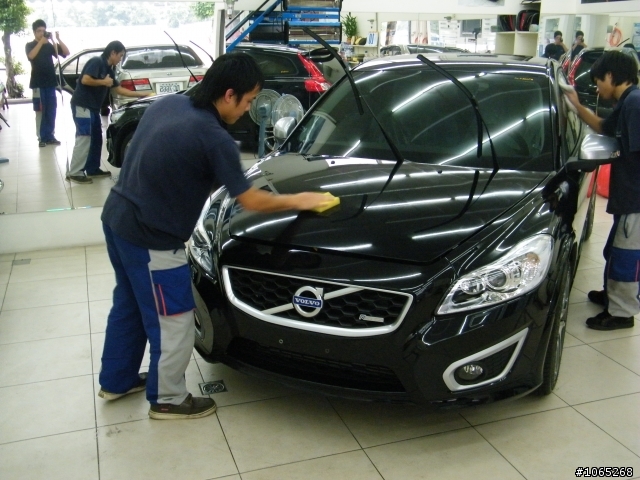 VOLVO C30 與G'ZOX 日本頂級汽車美容美麗的邂逅