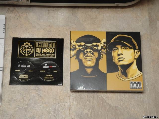 [開箱文] DJ HERO 豪華版 開箱文 RENEGADE EDITION ~~Unboxing~~ ^^