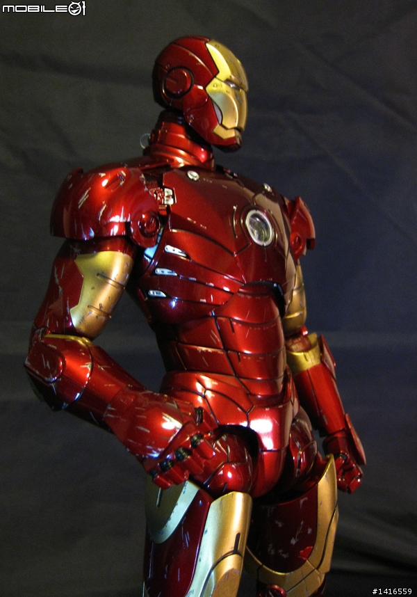 游個台灣海峽游半年游到第二集都快下檔才終於游到的IRONMAN MARK III Battle Damaged Version 鋼鐵人戰損版