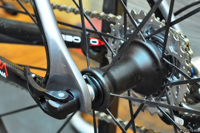 [分享] BOTTECCHIA SP9 CAMPAGNOLO CHORUS FRAME 〝48〞 ROAD BIKE