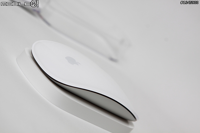 Magic Mouse 手癢 開箱 圖多