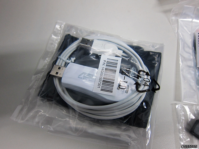 [更新]高CP值UMPC-R2BH80000(R2E)-簡易開箱-外加3.5網卡韌體更新