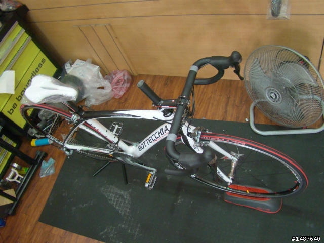 [開箱] BOTTECCHIA MILLE ULTEGRA FRAME 〝44〞 ROAD BIKE
