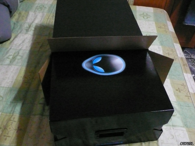 DELL Alienware M17x 十萬筆電一折搶訂事件記錄簿(含開箱文)
