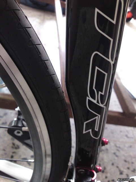 [開箱文]次發TCR COMP 2 SRAM APEX 人生的第一台碳車~