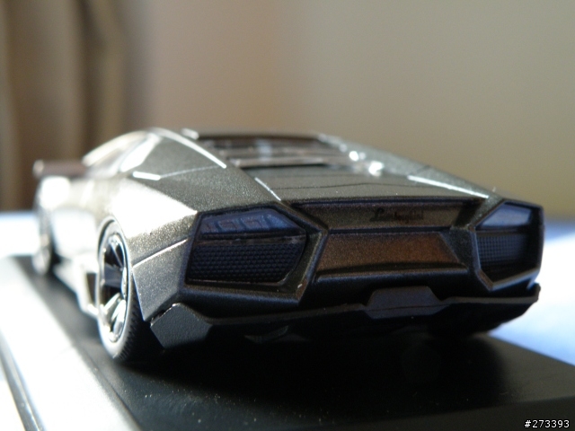 [開箱]1/43 Lamborghini Reventón~兇呀