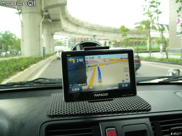[新機實測]Papago V600實測