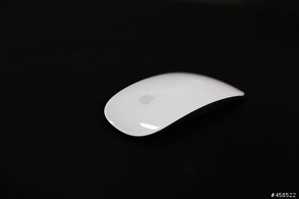 終於輪到我PO開箱文了..15" i7 霧面螢幕