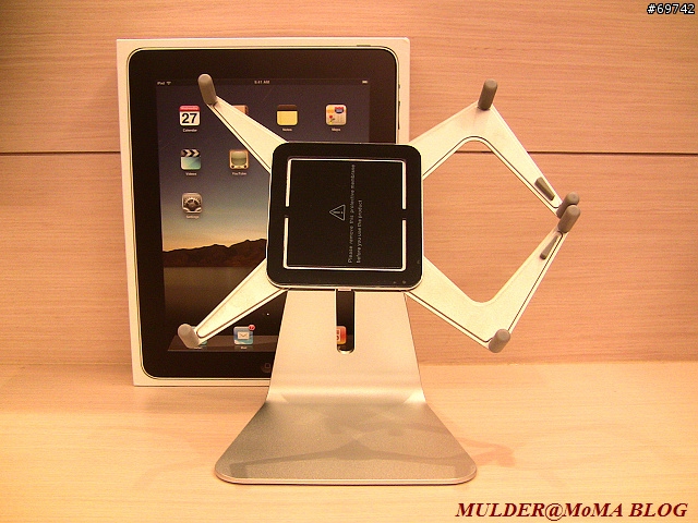 [MoMo桑分享] LUXA2 H4 Holder:iPad 最棒的iPad桌上立架/支架 !!