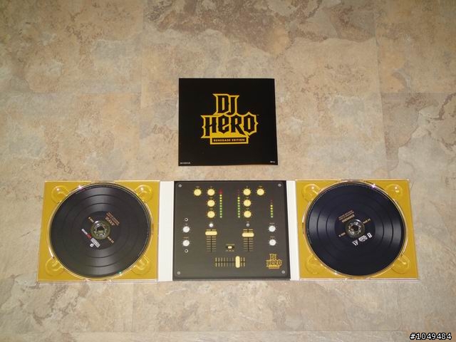 [開箱文] DJ HERO 豪華版 開箱文 RENEGADE EDITION ~~Unboxing~~ ^^