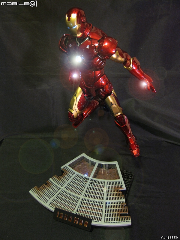 游個台灣海峽游半年游到第二集都快下檔才終於游到的IRONMAN MARK III Battle Damaged Version 鋼鐵人戰損版