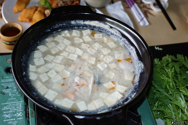 新店曲尺"隱花園"