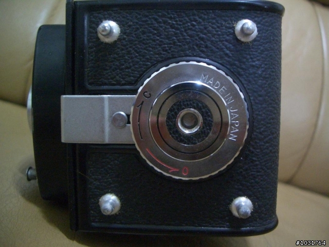 遲了約45年的開箱文  YASHICA-A