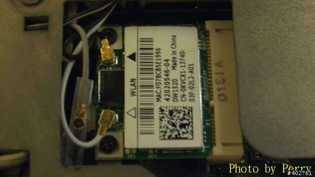 Dell Studio 1458我家的黑貓來開箱也是我的第一篇開箱文
