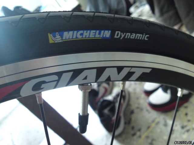 [開箱文]次發TCR COMP 2 SRAM APEX 人生的第一台碳車~