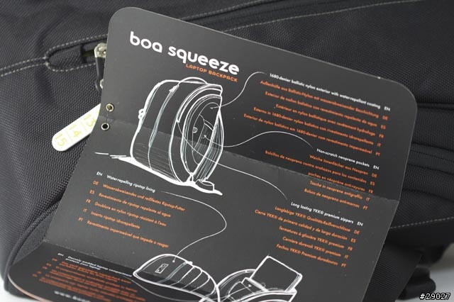 [分享]我的MBP17"的新家～Booq-Boa Squeeze