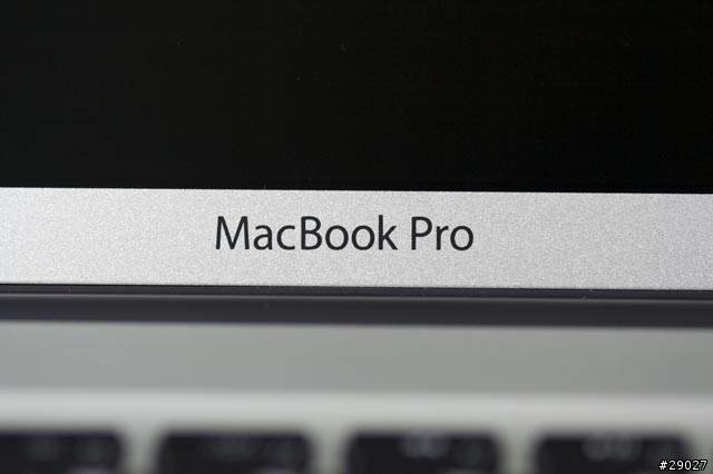 [開箱文]台灣版MBP17"+I7+霧面+500G-7200RPM