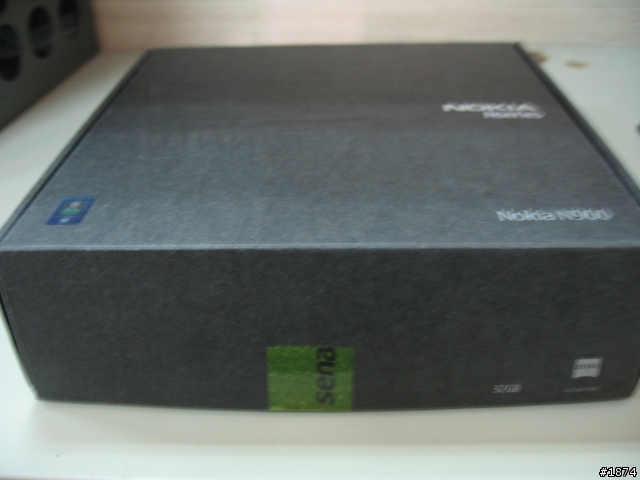 [開箱]超簡單+手殘的公司相機~~NOKIA N900簡單版開箱