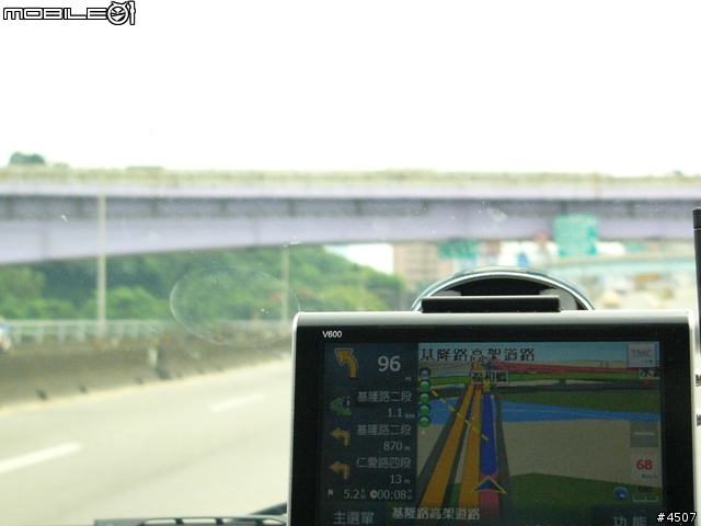 [新機實測]Papago V600實測