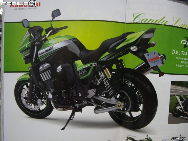 KAWASAKI 空冷Z1100 復活情報補完