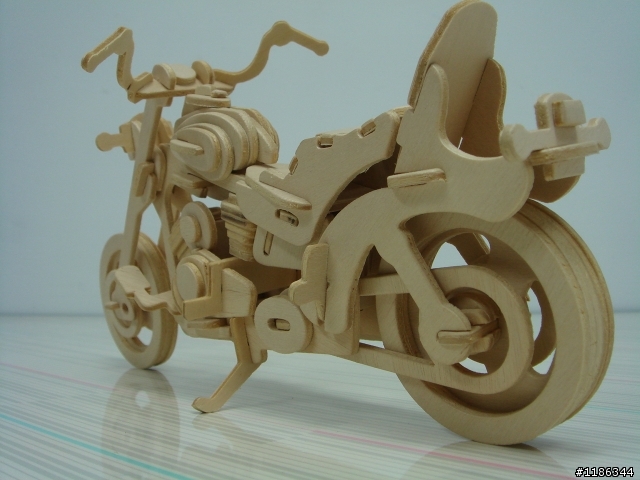 [開箱] 台灣製造 在地生產 哈雷 美式機車(童玩意)