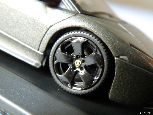 [開箱]1/43 Lamborghini Reventón~兇呀