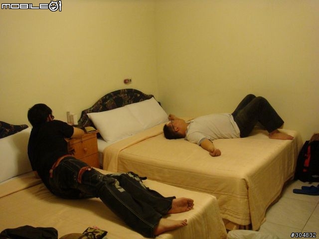 [遊記]遲來的遊記-2010.4.3~4-墾丁愛派網比基尼派電音派對(圖超多)