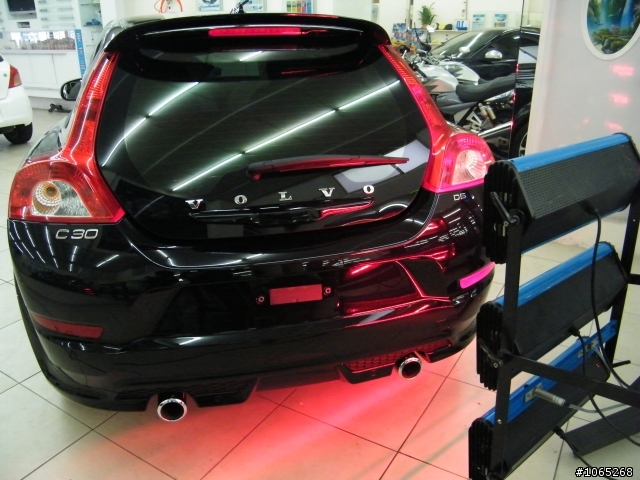 VOLVO C30 與G'ZOX 日本頂級汽車美容美麗的邂逅