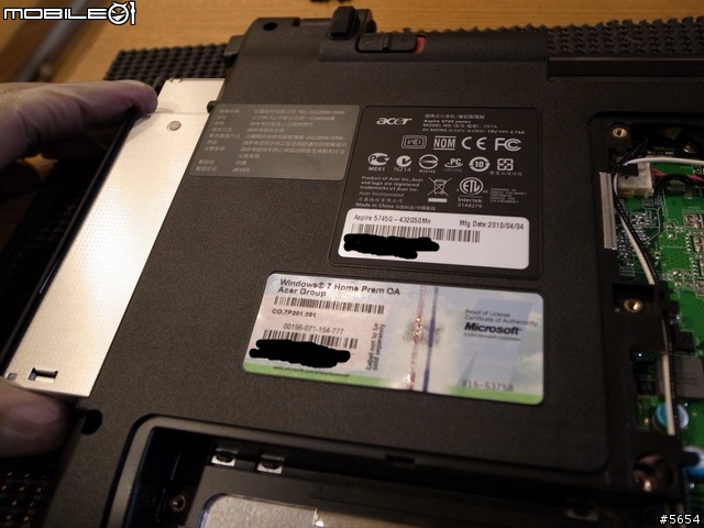[拆機]ACER 5745G 時尚條紋機!!