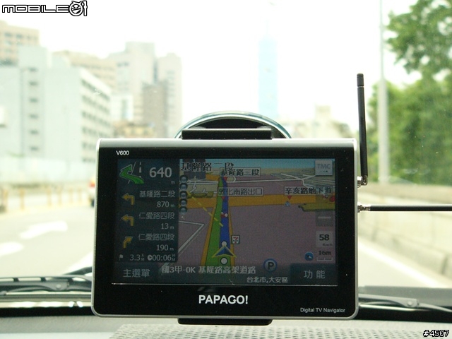 [新機實測]Papago V600實測