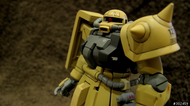 發光實驗作No.4 [HGUC] MS-06F2 Zaku II Type F2