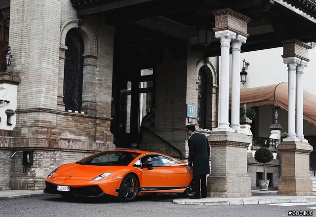 輕量小牛 Gallardo LP570-4 SL 到港，5/11 正式上市