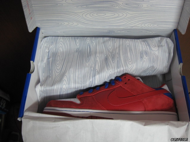 ~ NIKE SB 開箱文 ~ 紅白配色DUNK LOW PRO SB