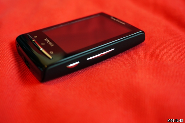 [ESQ分享] SonyEricsson XPERIA 10mini, but mighty