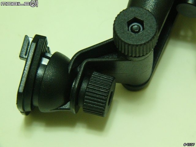 [新機實測]Papago V600實測
