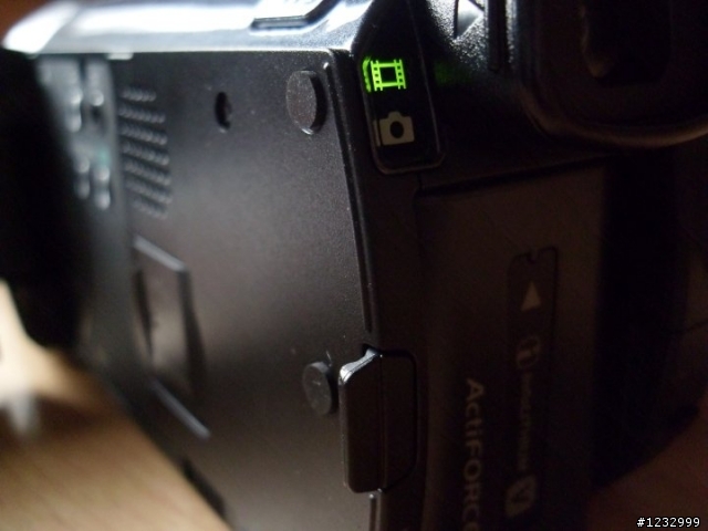 [開箱]Sony HDR-CX550 全高清數位攝影機
