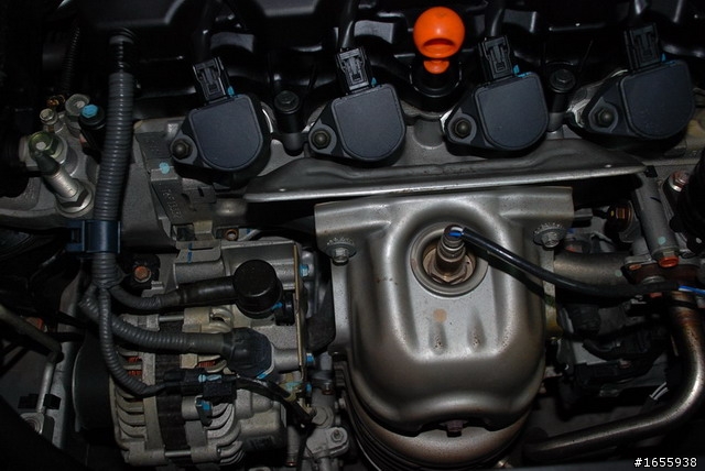 Civic8_06年只開3000去看過了.加車尾跟方向盤